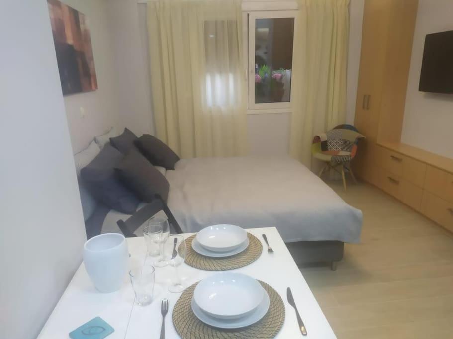 Studio Apartment With All Amenities In Kolonaki Афины Экстерьер фото