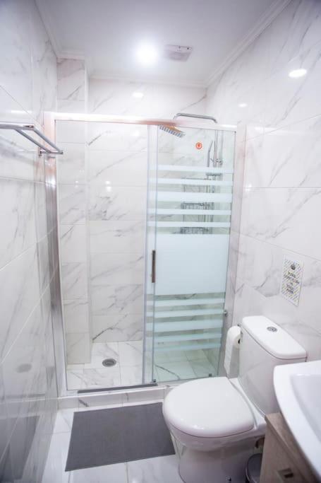 Studio Apartment With All Amenities In Kolonaki Афины Экстерьер фото