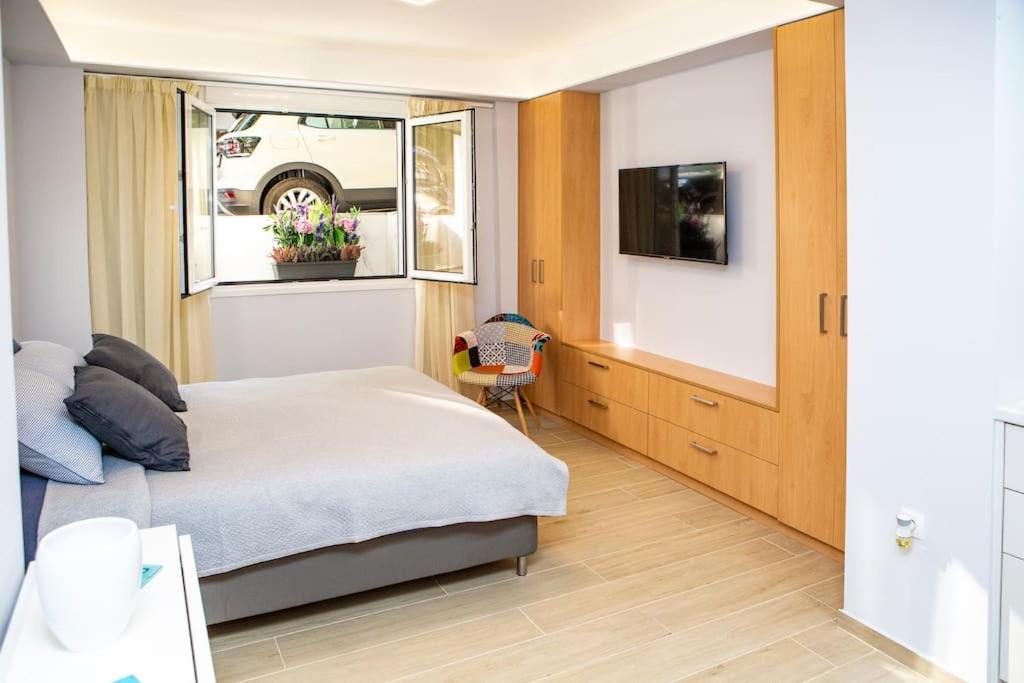 Studio Apartment With All Amenities In Kolonaki Афины Экстерьер фото