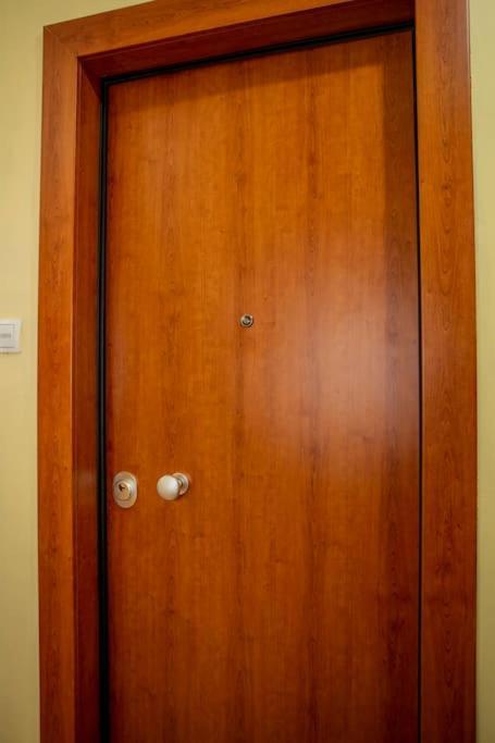 Studio Apartment With All Amenities In Kolonaki Афины Экстерьер фото