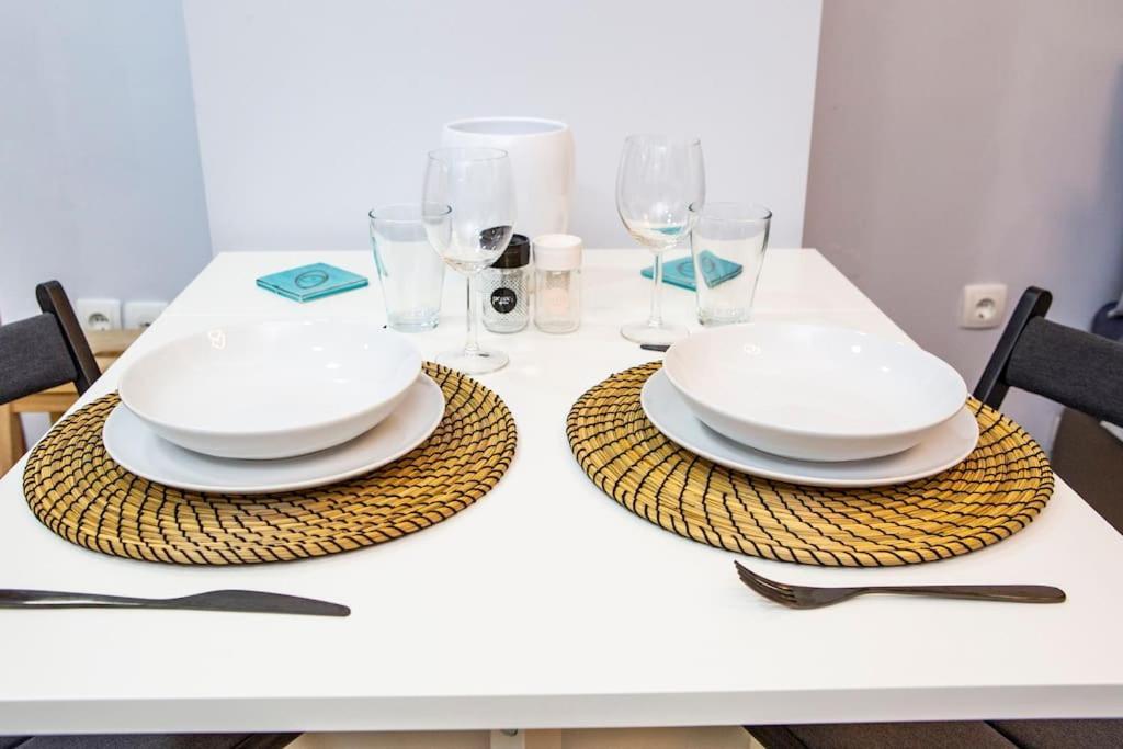 Studio Apartment With All Amenities In Kolonaki Афины Экстерьер фото